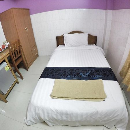 Capitol 3 Guesthouse Πνομ Πενχ Εξωτερικό φωτογραφία