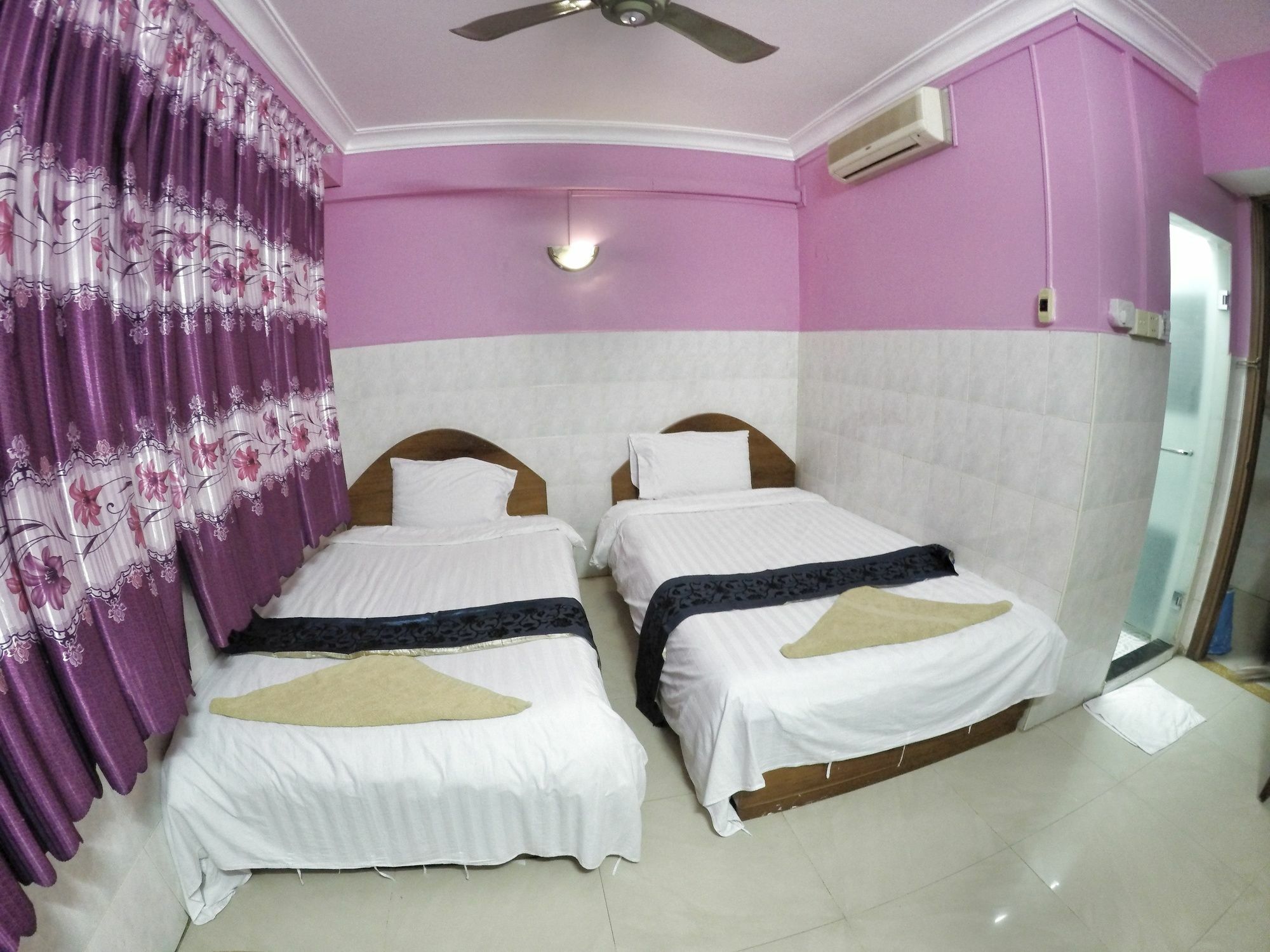 Capitol 3 Guesthouse Πνομ Πενχ Εξωτερικό φωτογραφία